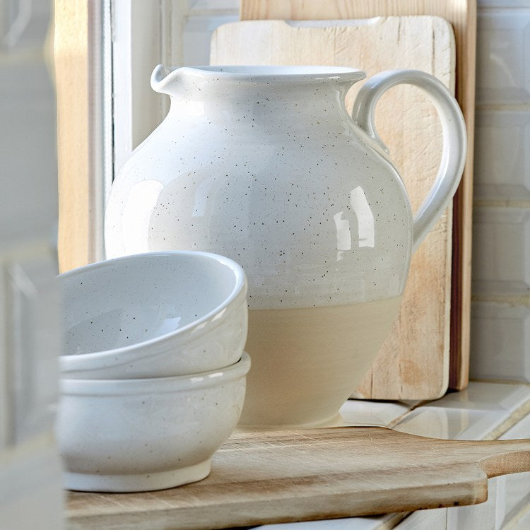 Product Image: FA530-WHI Dining & Entertaining/Drinkware/Pitchers